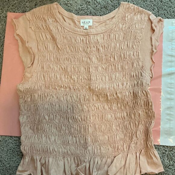 Le Lis Blush Ruched Blouse - Picture 1 of 5